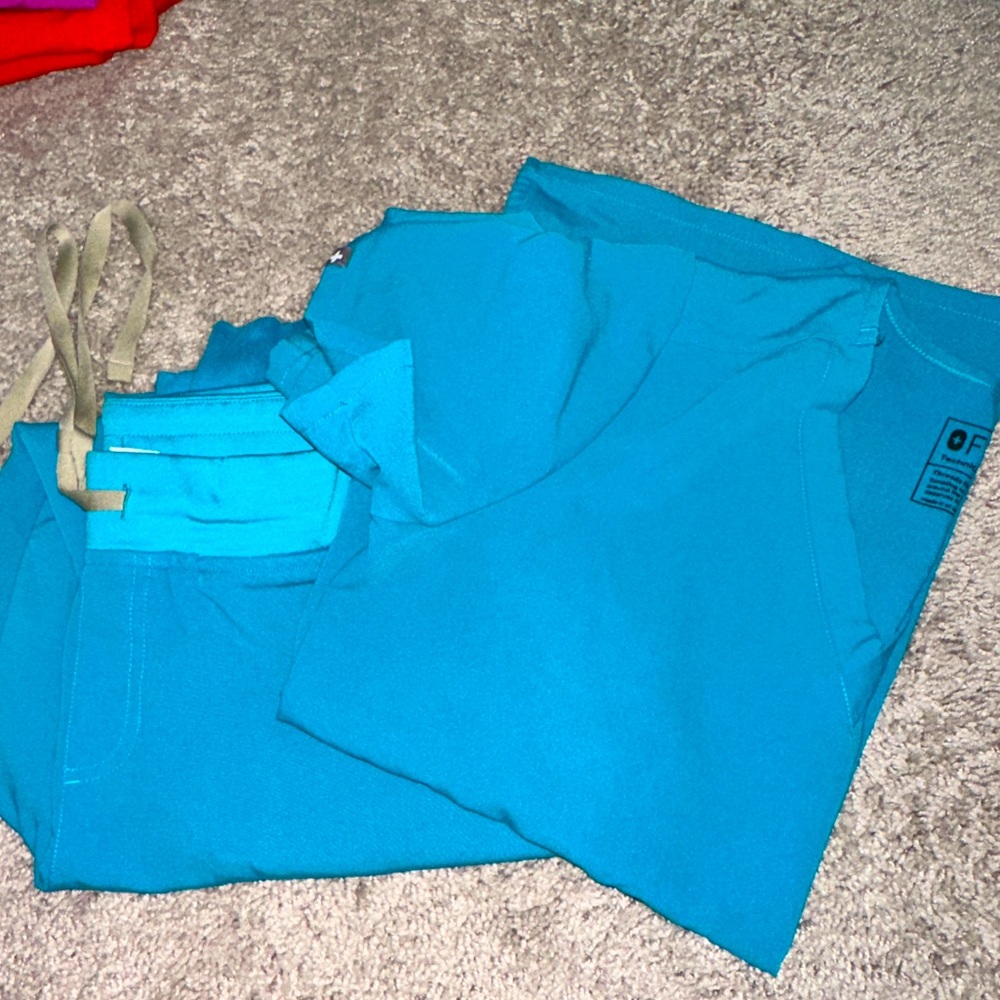 Figs Jogger Set
